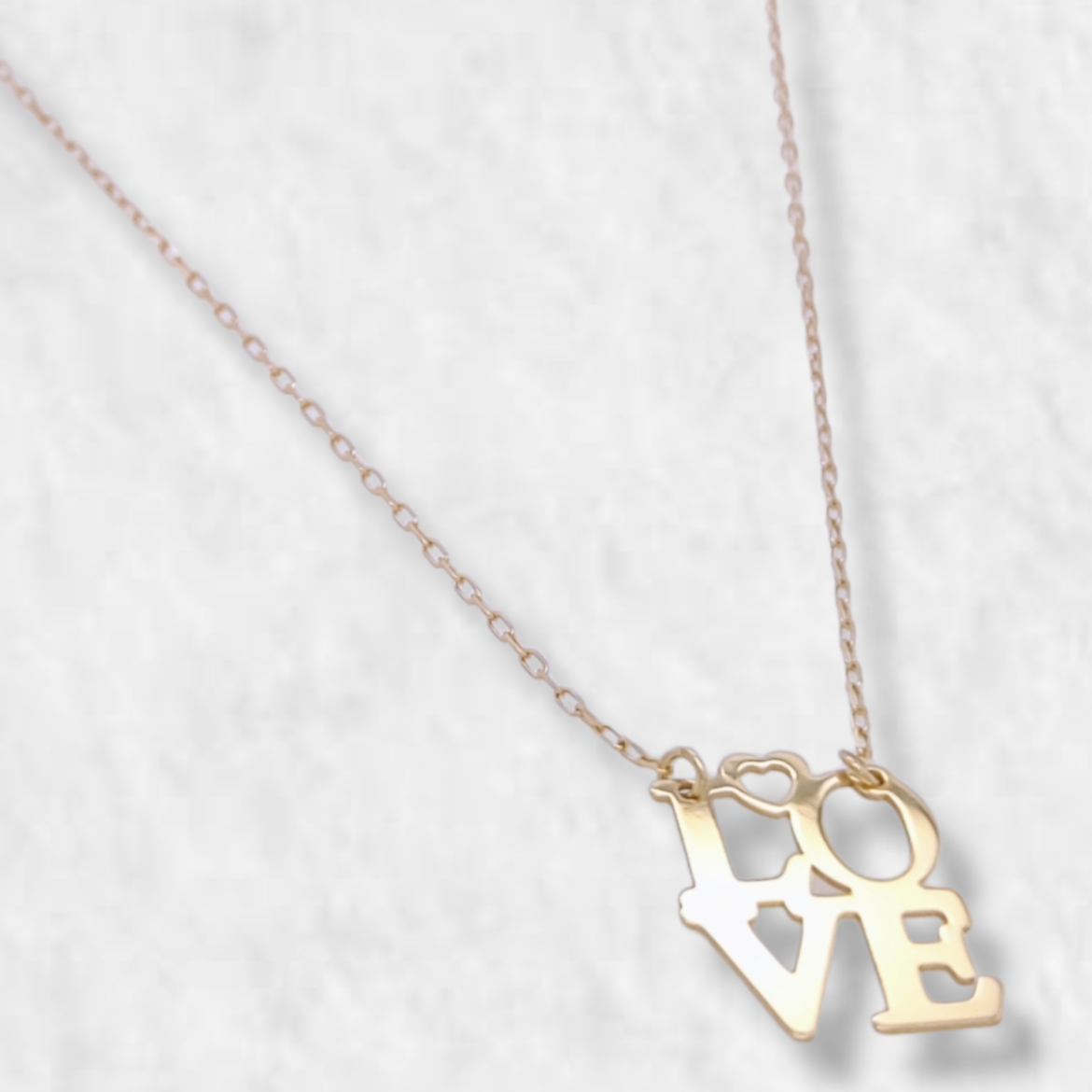 Chain with LOVE letters - 18Kts Yellow Gold